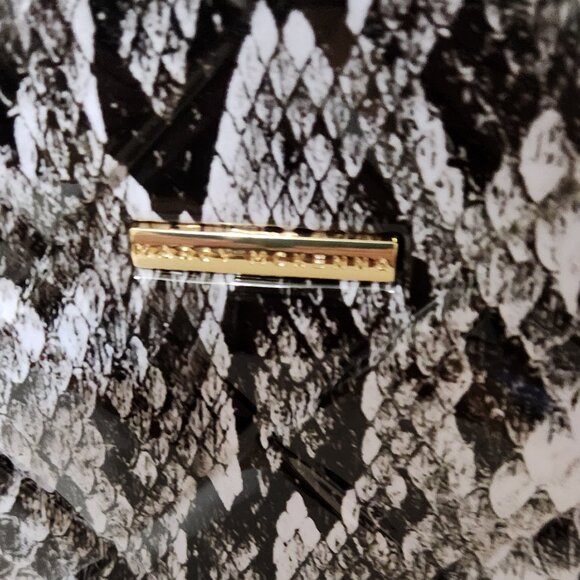 NWT-Marcy McKenna 2-in-1 Essential Hamptons Hardside Beauty Case - Black Python - Picture 2 of 8